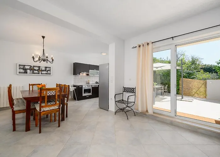 Zaza Villa Kaštelir