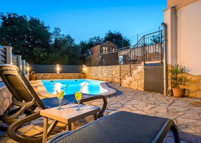 Zaza Villa